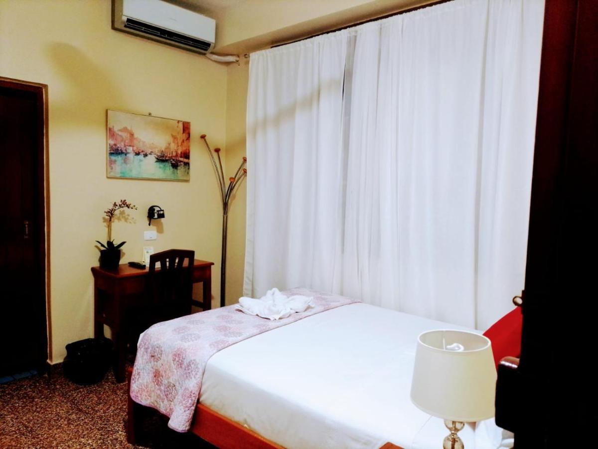 El Virrey Hospedaje Pucallpa Luaran gambar